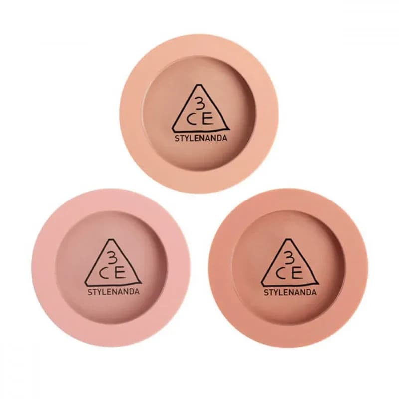 Imágen del producto 3CE Mood Recipe Face Blur Cushion.