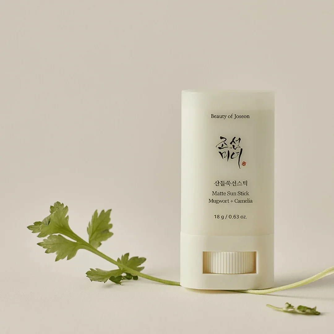 Matte Sun Stick : Mugwort+Camelia (SPF 50+ PA++++) product view